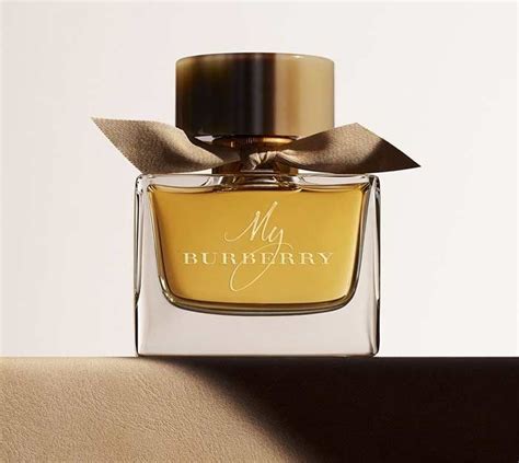 nước hoa burberry nữ mùi nào thơm nhất leflair|Review top 10 nước hoa Burberry nữ thơm nhất không nên bỏ qua.